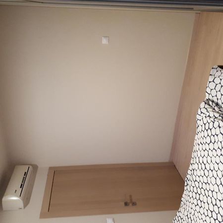 Utulny Apartman V Bratislava 15 Bagian luar foto